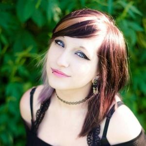 Meet your Posher, Harmony